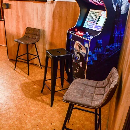 Du Parc Le Frene 아파트