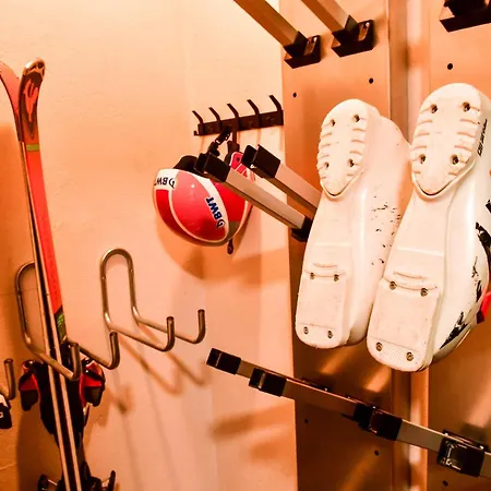 Du Parc Le Frene Formiguères